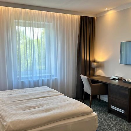Pension Village Κάρλοβι Βάρι Εξωτερικό φωτογραφία