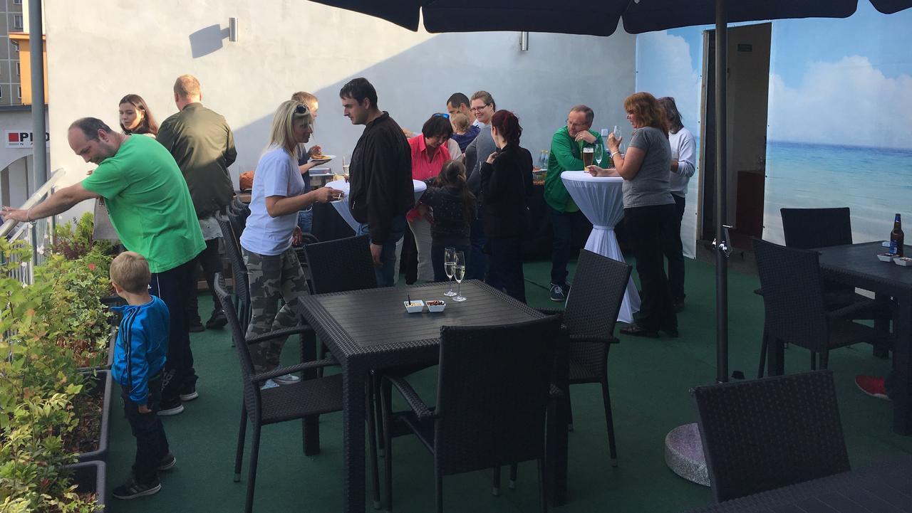 Pension Village Κάρλοβι Βάρι Εξωτερικό φωτογραφία