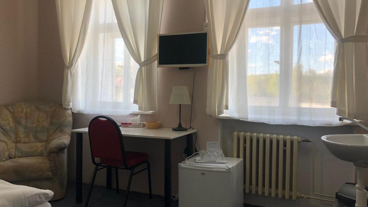 Pension Village Κάρλοβι Βάρι Εξωτερικό φωτογραφία
